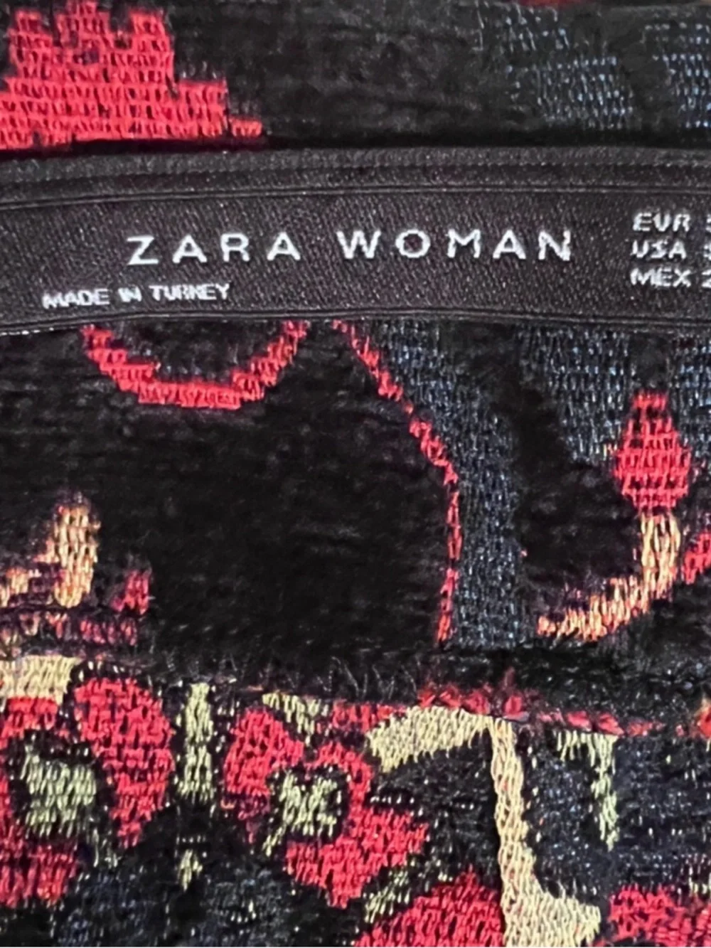 Zara tapestry Morrocan carpet bag motif A line fringe hem womens sz S
